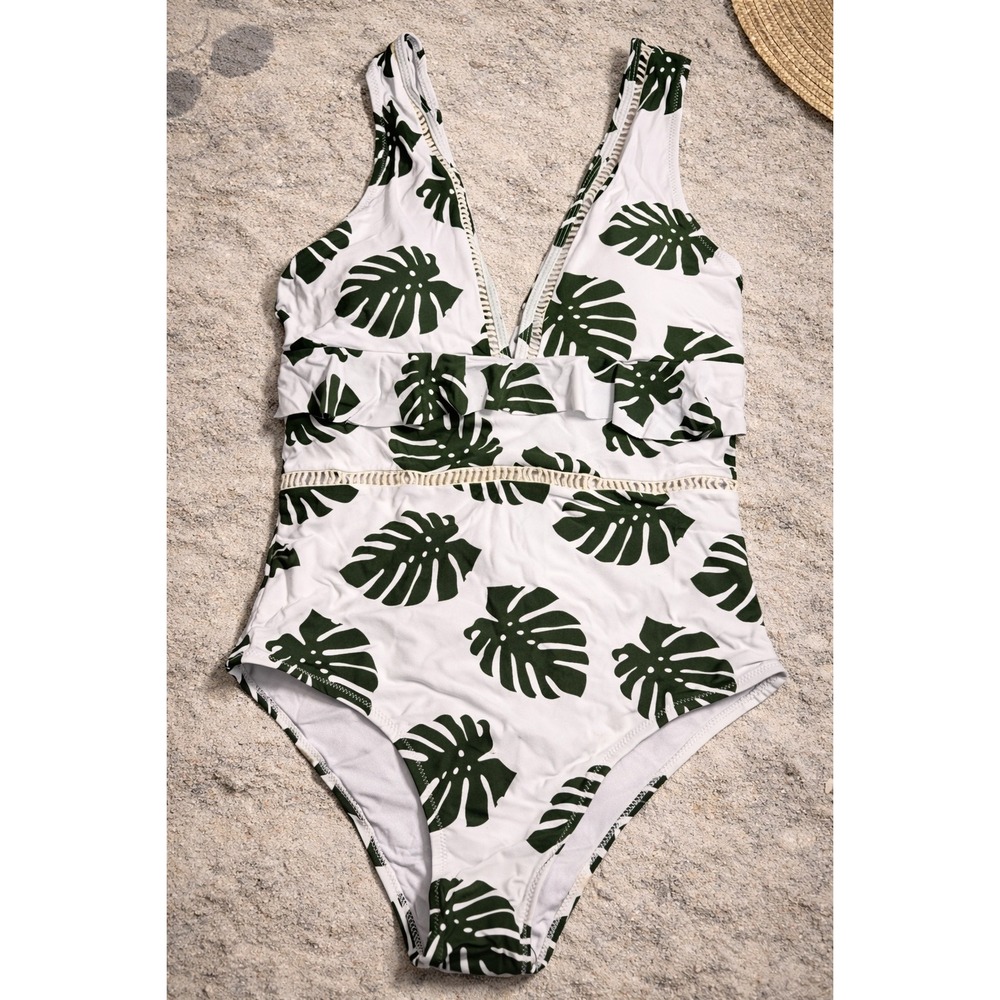 CUPSHE Green Tropical Leaf Ruffle One-Piece Swimsuit | NWT - SIZE M‎ - Picture 2 of 9